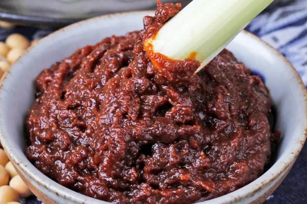 豆瓣醬孕婦可以吃嗎 豆瓣醬打開之后可以放多久 豆瓣醬孕婦可以吃嗎 豆瓣醬打開之后可以放多久