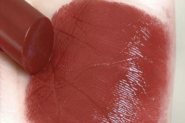 植村秀啞光唇釉試色 植村秀2022春夏新色 植村秀啞光唇釉試色 植村秀2022春夏新色