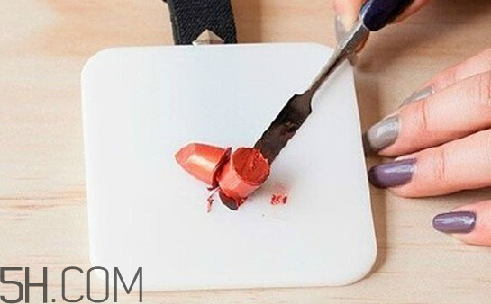 口紅修復(fù)方法 three是什么牌子 口紅修復(fù)方法 three是什么牌子