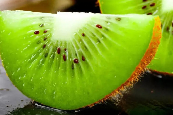 獼猴桃有點(diǎn)硬能吃嗎 獼猴桃要多久才能變軟 獼猴桃有點(diǎn)硬能吃嗎 獼猴桃要多久才能變軟