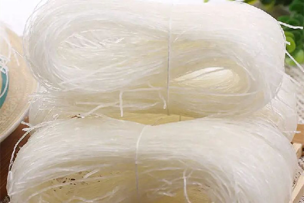 粉絲升糖指數(shù)高嗎 粉絲不適合什么人吃 粉絲升糖指數(shù)高嗎 粉絲不適合什么人吃