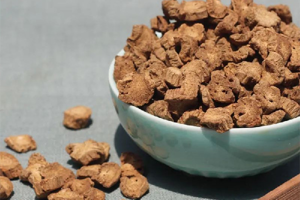 牛蒡茶怎么喝效果好 牛蒡茶泡水一次放多少 牛蒡茶怎么喝效果好 牛蒡茶泡水一次放多少