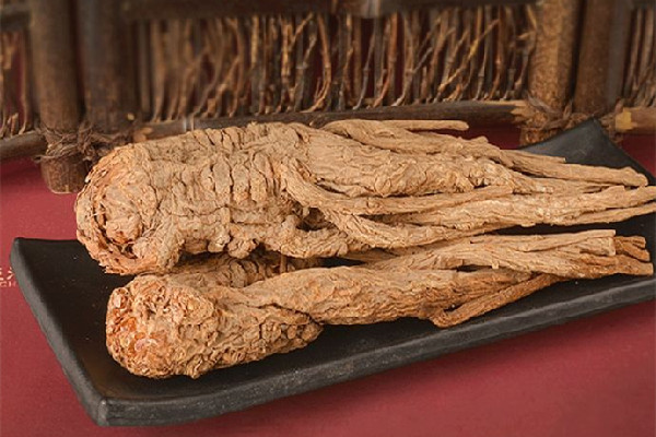 當(dāng)歸買整根的還是切片的好 當(dāng)歸買哪種比較好 當(dāng)歸買整根的還是切片的好 當(dāng)歸買哪種比較好