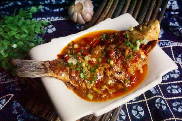 鯽魚多少錢一斤市場價2022 鯽魚的營養(yǎng)成分