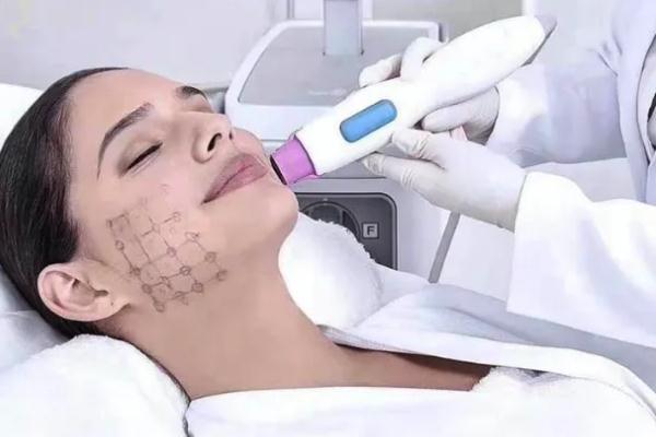 熱瑪吉的副作用和危害 熱瑪吉的優(yōu)點(diǎn)和缺點(diǎn) 熱瑪吉的副作用和危害 熱瑪吉的優(yōu)點(diǎn)和缺點(diǎn)