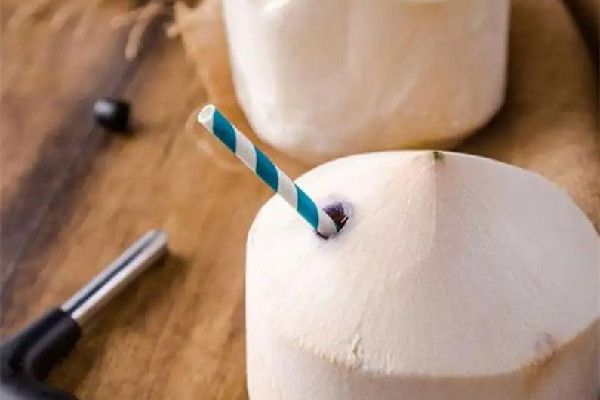 椰青可以做椰子雞嗎 椰青可以煲湯嗎 椰青可以做椰子雞嗎 椰青可以煲湯嗎