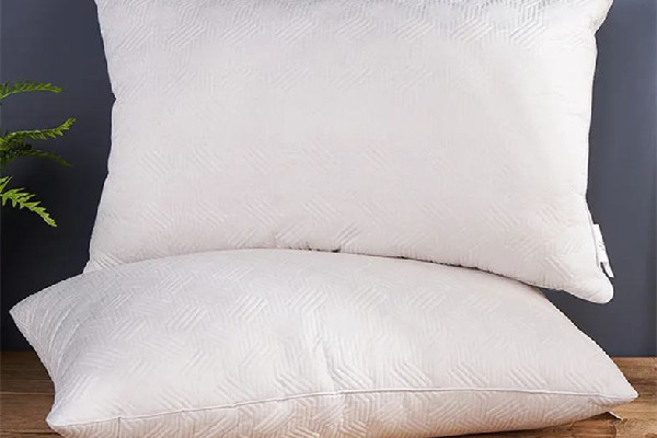 枕頭可以用多久 枕頭用時間久了會怎樣 枕頭可以用多久 枕頭用時間久了會怎樣