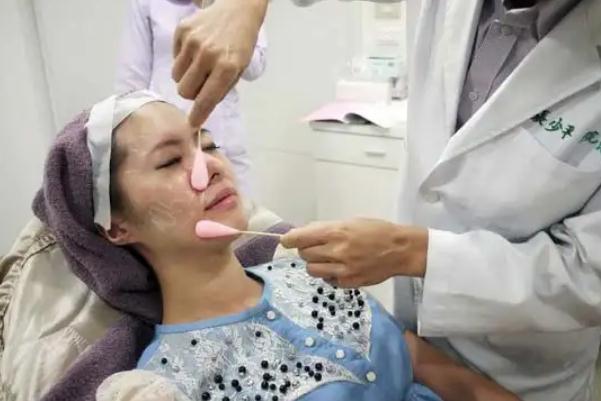 童顏針可以填眼窩嗎 童顏針可以填充鼻子嗎 童顏針可以填眼窩嗎 童顏針可以填充鼻子嗎