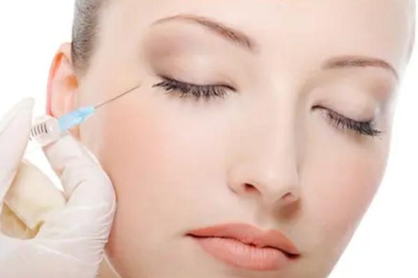 童顏針可以填充法令紋嗎 童顏針可以打哪些部位 童顏針可以填充法令紋嗎 童顏針可以打哪些部位