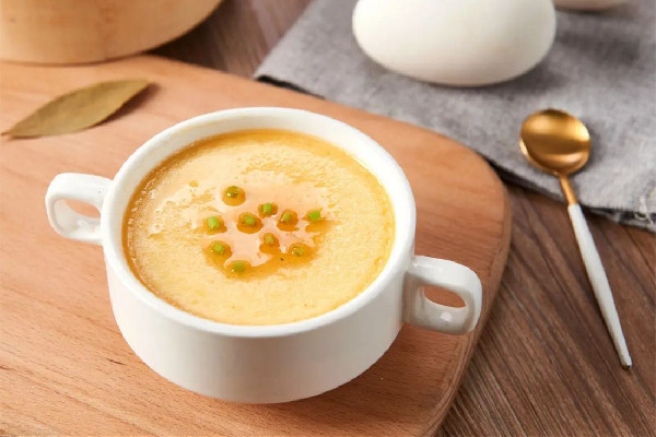 雞蛋羹水放多了怎么補(bǔ)救 雞蛋羹不凝固是什么原因 雞蛋羹水放多了怎么補(bǔ)救 雞蛋羹不凝固是什么原因