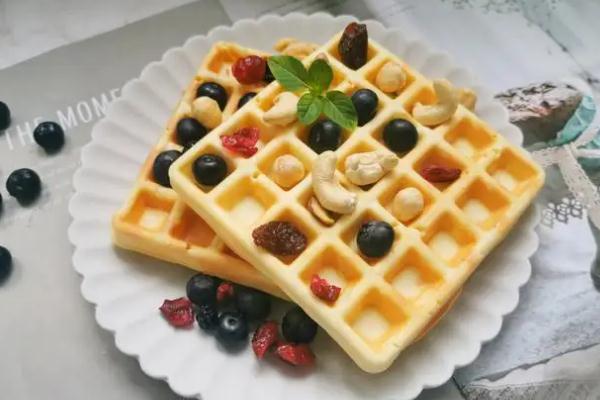 華夫餅要烤幾分鐘 華夫餅要發(fā)酵嗎 華夫餅要烤幾分鐘 華夫餅要發(fā)酵嗎