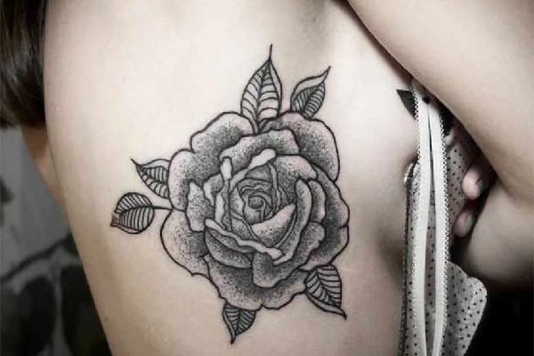 紋身后擦什么藥膏恢復(fù)快 紋身后可以涂抹蘆薈膠嗎 紋身后擦什么藥膏恢復(fù)快 紋身后可以涂抹蘆薈膠嗎