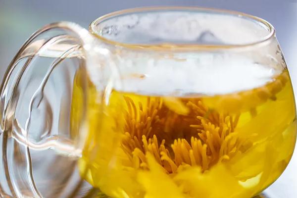 荷花茶是什么茶 荷花茶是熱性還是涼性 荷花茶是什么茶 荷花茶是熱性還是涼性