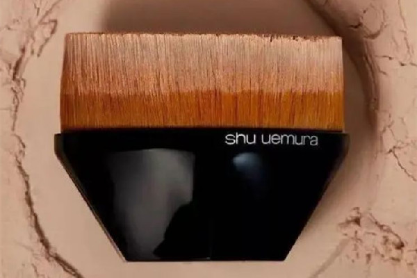 植村秀粉底刷怎么樣清洗 植村秀粉底刷多長時間洗一次 植村秀粉底刷怎么樣清洗 植村秀粉底刷多長時間洗一次