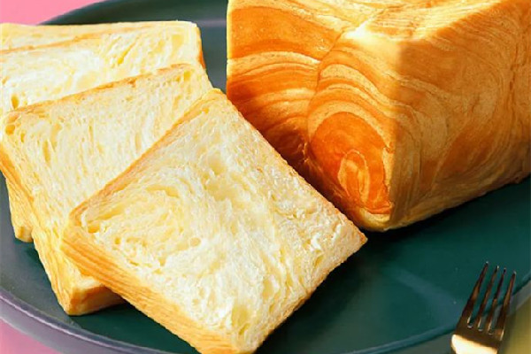 吐司面包要發(fā)酵幾次 吐司面包的制作方法和步驟