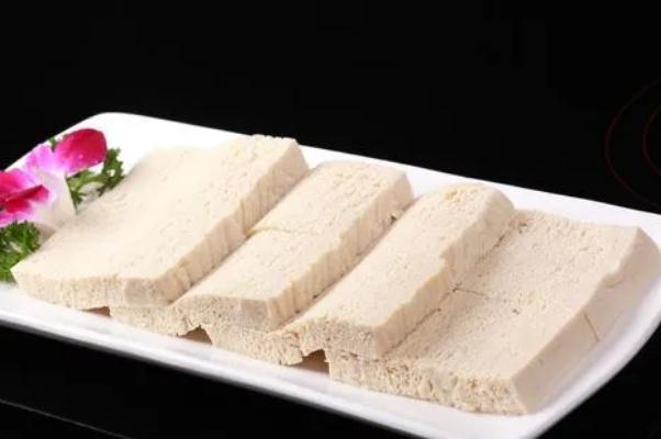 凍豆腐需要提前解凍嗎 凍豆腐是生的還是熟的