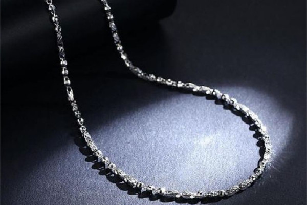 鉑金項鏈多少錢一克 鉑金項鏈回收能賣多少錢 鉑金項鏈多少錢一克 鉑金項鏈回收能賣多少錢