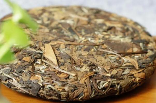 老白茶加陳皮的功效 老白茶的藥用價(jià)值 老白茶加陳皮的功效 老白茶的藥用價(jià)值