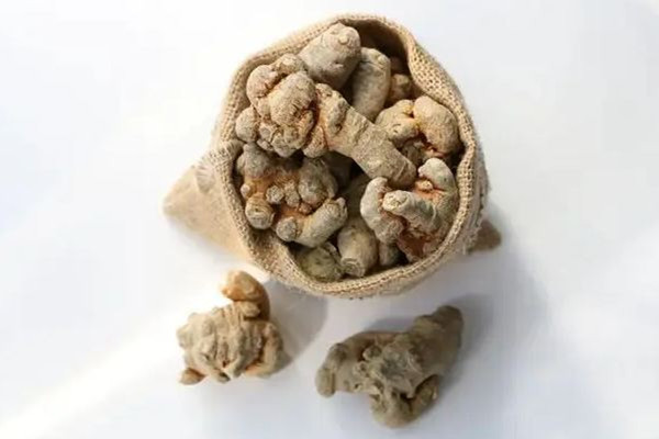 三七煲湯一次可以放多少克 三七煲湯要切片嗎 三七煲湯一次可以放多少克 三七煲湯要切片嗎