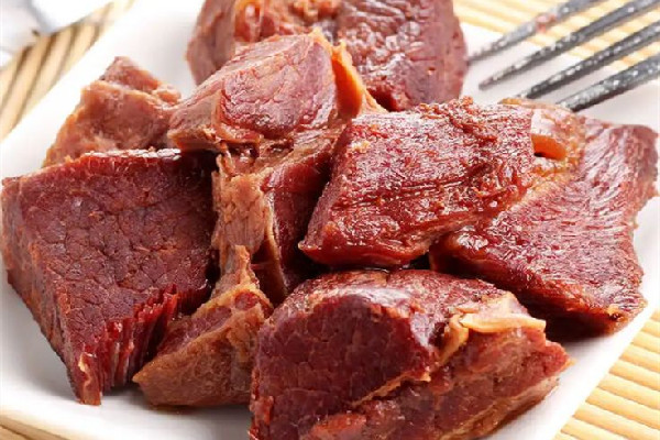 鹵牛肉有營養(yǎng)還是新鮮牛肉有營養(yǎng) 鹵牛肉的營養(yǎng)價值和功效 鹵牛肉有營養(yǎng)還是新鮮牛肉有營養(yǎng) 鹵牛肉的營養(yǎng)價值和功效