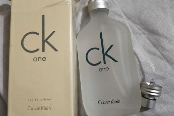 ck香水有酒精嗎 ck香水會揮發(fā)嗎