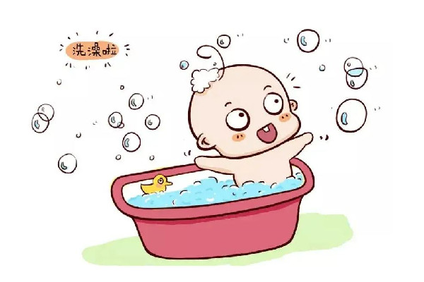 夏天洗澡用香皂好還是沐浴露好 夏天洗澡用浴鹽好嗎 夏天洗澡用香皂好還是沐浴露好 夏天洗澡用浴鹽好嗎