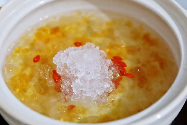 雪燕價(jià)格多少錢一斤 雪燕為什么是一粒一粒的 雪燕價(jià)格多少錢一斤 雪燕為什么是一粒一粒的