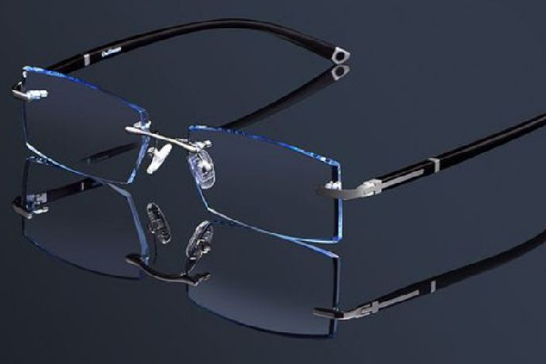 無框眼鏡會不會容易壞 無框眼鏡佩戴注意點