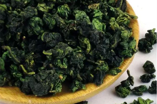 青茶屬于涼性還是熱性 青茶適合什么季節(jié)喝 青茶屬于涼性還是熱性 青茶適合什么季節(jié)喝