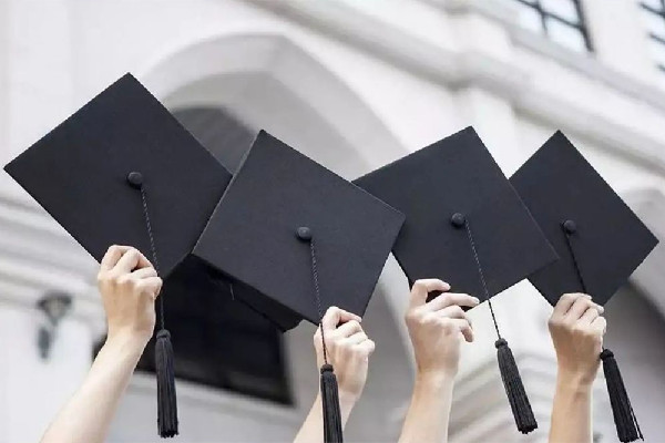 考研學碩和專碩有什么區(qū)別 考研學碩還是專碩好