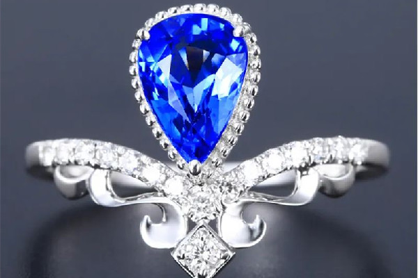 藍(lán)寶石有多少種顏色 藍(lán)寶石的顏色等級順序