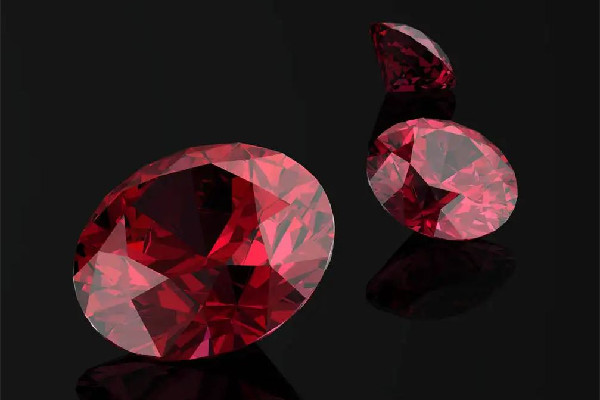 紅寶石怎么辨別真假 紅寶石會(huì)有劃痕嗎 紅寶石怎么辨別真假 紅寶石會(huì)有劃痕嗎