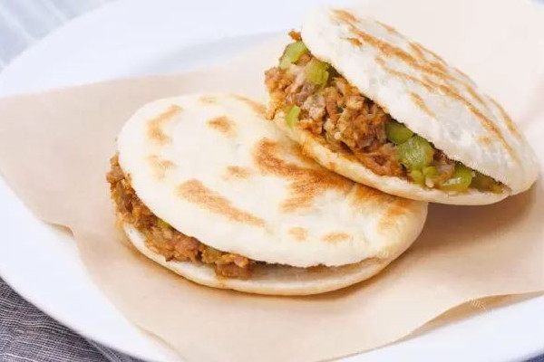 肉夾饃用五花肉還是后腿肉 肉夾饃鹵肉的做法及配料 肉夾饃用五花肉還是后腿肉 肉夾饃鹵肉的做法及配料