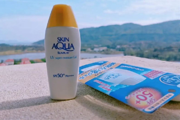 曬后變黑了怎樣才能白回來 曬后要不要敷面膜 曬后變黑了怎樣才能白回來 曬后要不要敷面膜