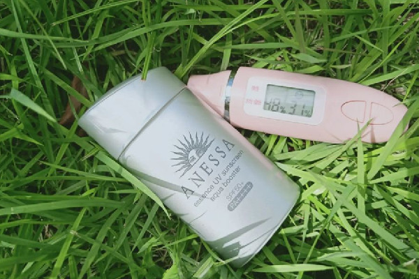 曬后變黑了怎樣才能白回來 曬后要不要敷面膜 曬后變黑了怎樣才能白回來 曬后要不要敷面膜