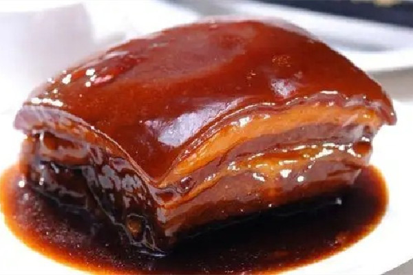 東坡肉是不是紅燒肉 東坡肉是誰(shuí)發(fā)明的