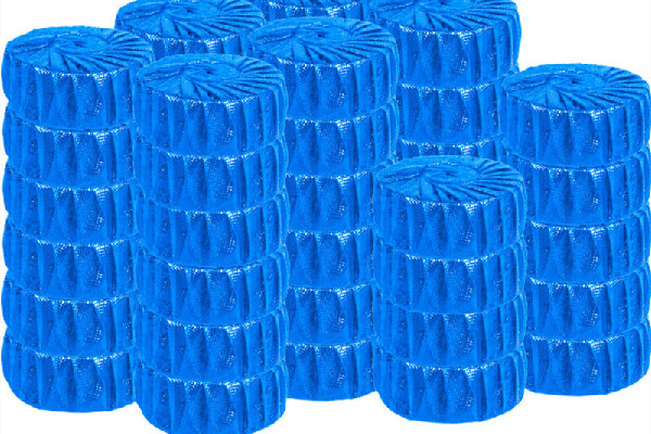 潔廁塊要不要揭下來(lái)膜用 潔廁塊的使用方法和注意事項(xiàng)