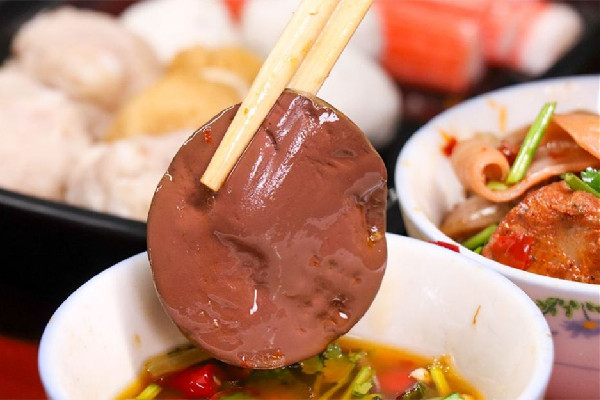 鴨血可以補(bǔ)血嗎 鴨血是熟的嗎 鴨血可以補(bǔ)血嗎 鴨血是熟的嗎