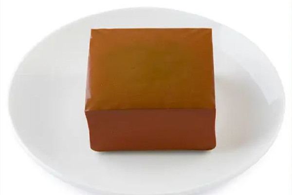 鴨血可以補(bǔ)血嗎 鴨血是熟的嗎 鴨血可以補(bǔ)血嗎 鴨血是熟的嗎