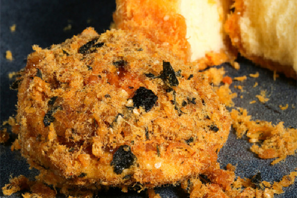 肉松小貝和蛋黃酥哪個熱量高 肉松小貝適合當(dāng)零食嗎