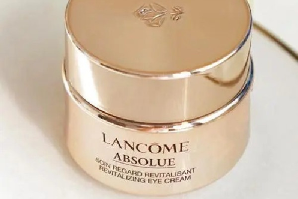 眼霜要經(jīng)常換牌子嗎 眼霜多久換一次品牌