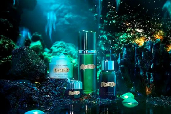 海藍(lán)之謎精粹水真假辨別方法 海藍(lán)之謎精粹水怎么看生產(chǎn)日期 海藍(lán)之謎精粹水真假辨別方法 海藍(lán)之謎精粹水怎么看生產(chǎn)日期