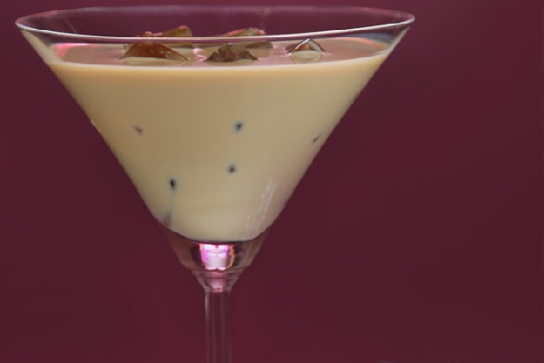 百麗甜酒保質(zhì)期多長時(shí)間 百麗甜酒放了10多年可以喝嗎