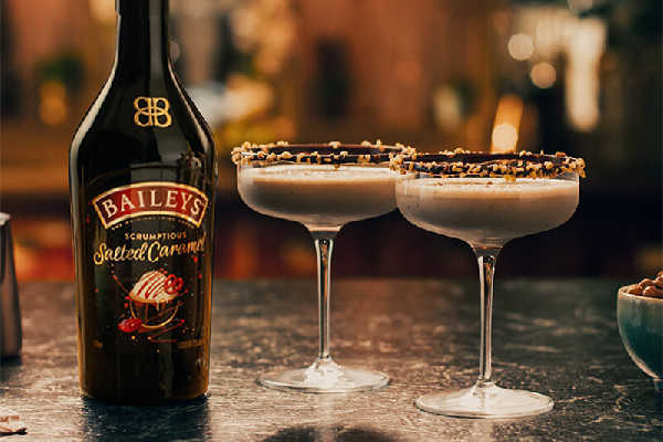 百利甜酒適合女生喝嗎 百利甜酒可以加雪碧嗎