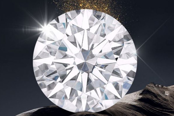 莫桑石對(duì)身體有輻射嗎 莫桑石對(duì)人體有沒有害 莫桑石對(duì)身體有輻射嗎 莫桑石對(duì)人體有沒有害