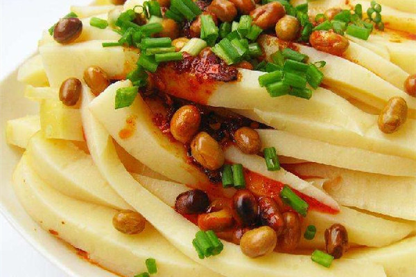 涼粉用什么淀粉做最好吃 涼粉可以用玉米淀粉做嗎 涼粉用什么淀粉做最好吃 涼粉可以用玉米淀粉做嗎