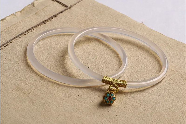 叮當鐲容易碎么 叮當鐲佩戴禁忌 叮當鐲容易碎么 叮當鐲佩戴禁忌