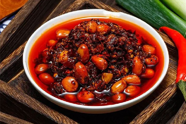 辣椒醬可以用塑料瓶子裝嗎 辣椒醬用什么瓶子裝比較好 辣椒醬可以用塑料瓶子裝嗎 辣椒醬用什么瓶子裝比較好