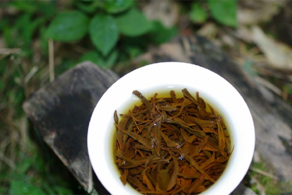 正山小種發(fā)霉了還能喝嗎 正山小種放的時(shí)間長了還能喝嗎