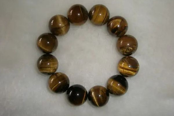 貓眼石有靈性認(rèn)主嗎 貓眼石要消磁嗎 貓眼石有靈性認(rèn)主嗎 貓眼石要消磁嗎